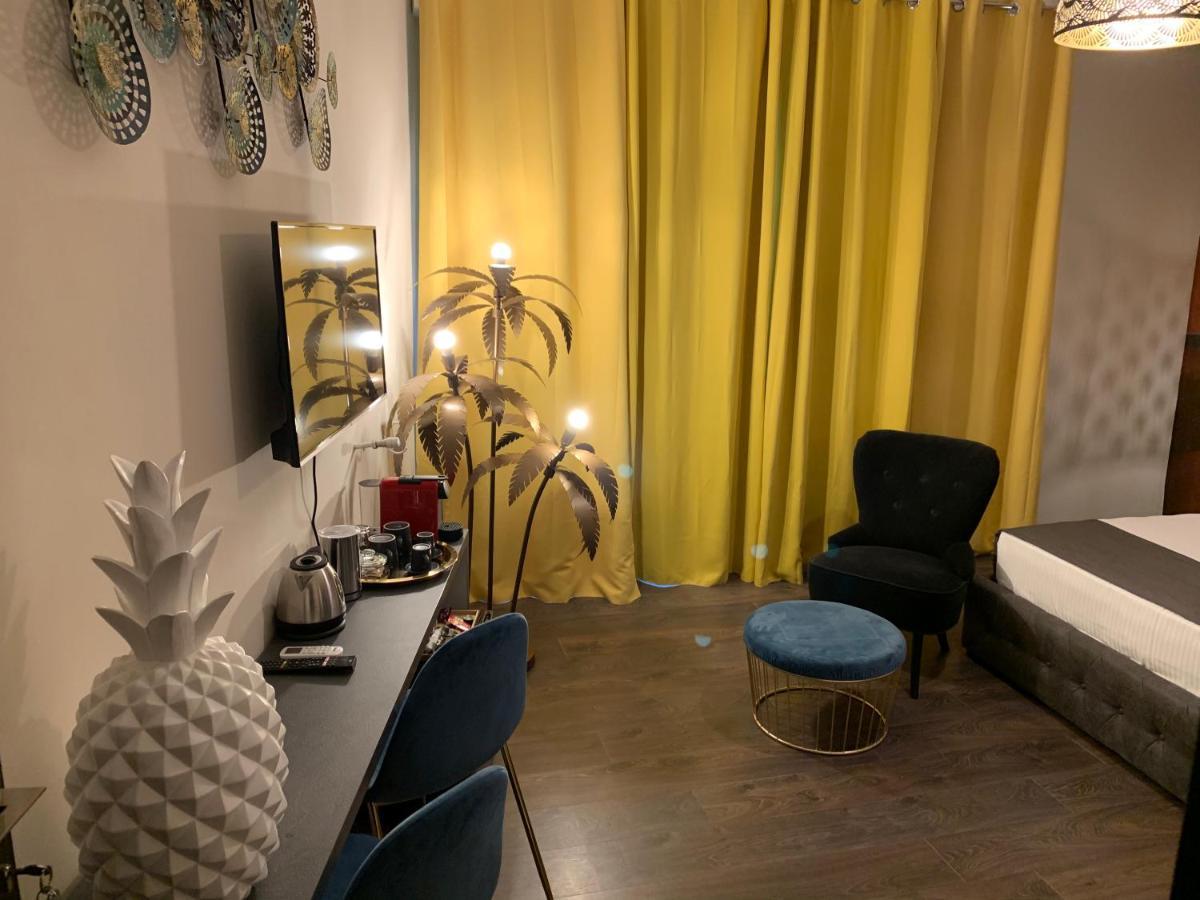 Suite Lame 37 Rental Rooms ボローニャ エクステリア 写真