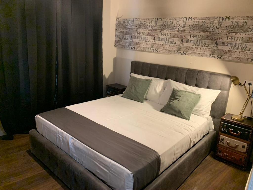 Suite Lame 37 Rental Rooms ボローニャ エクステリア 写真